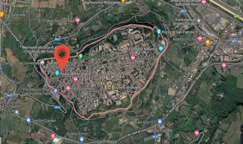 Stanza Con Bagno Privato Orvieto Centro Storico, Aria Condizionata NETFLIX Vicino al Pozzo della Cav Hotel in Orvieto