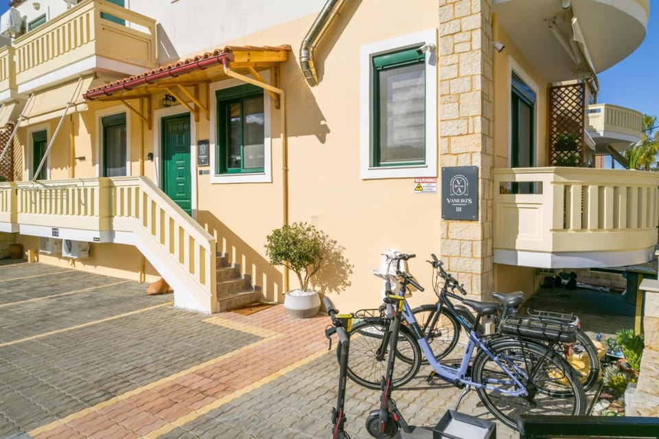 Vasilikis Apartments Hotel in Crete