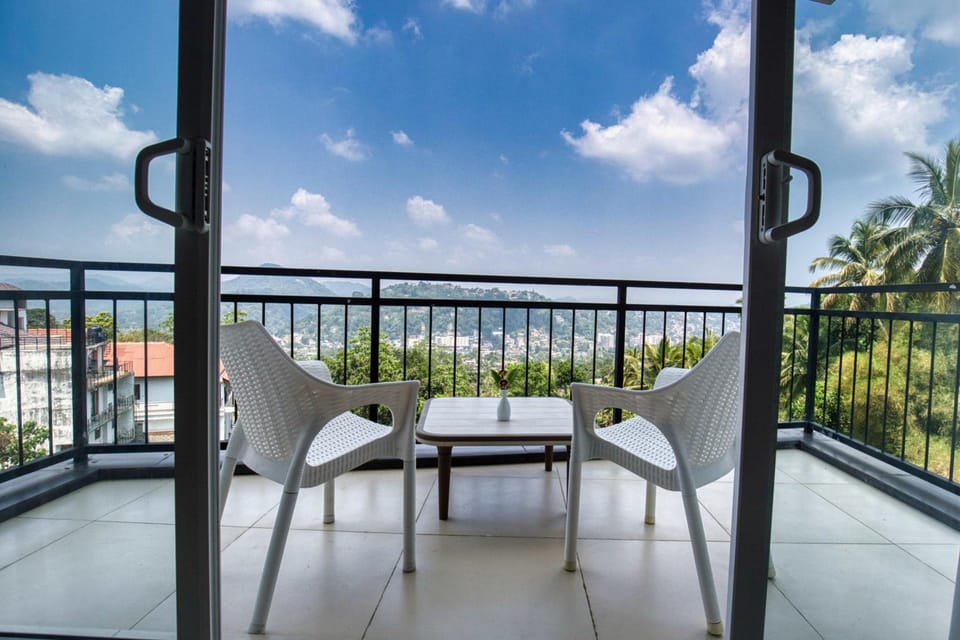 Amandara Hills Kandy Lodge in Kandy
