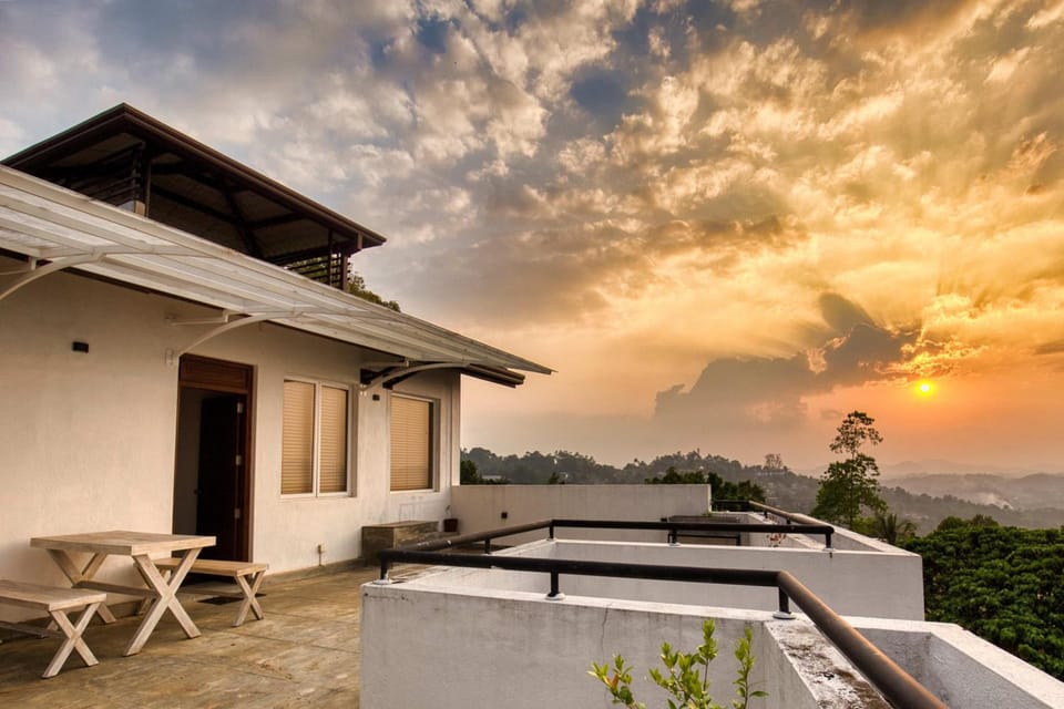 Amandara Hills Kandy Lodge in Kandy