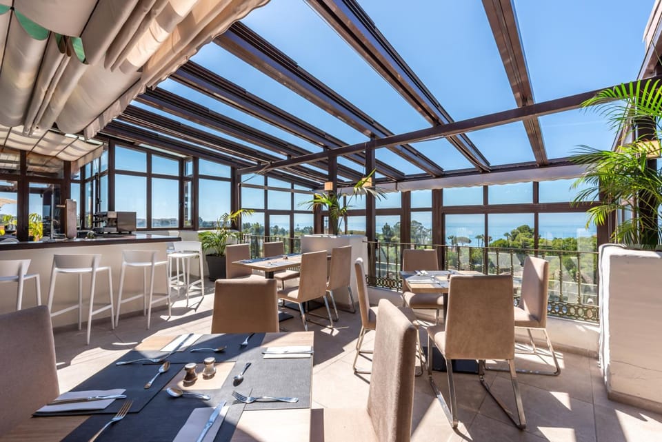Globales Paraiso Beach Hotel in Costa del Sol