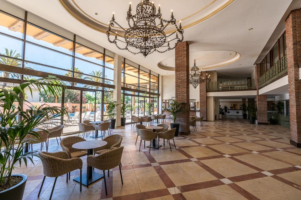Bar/lounge