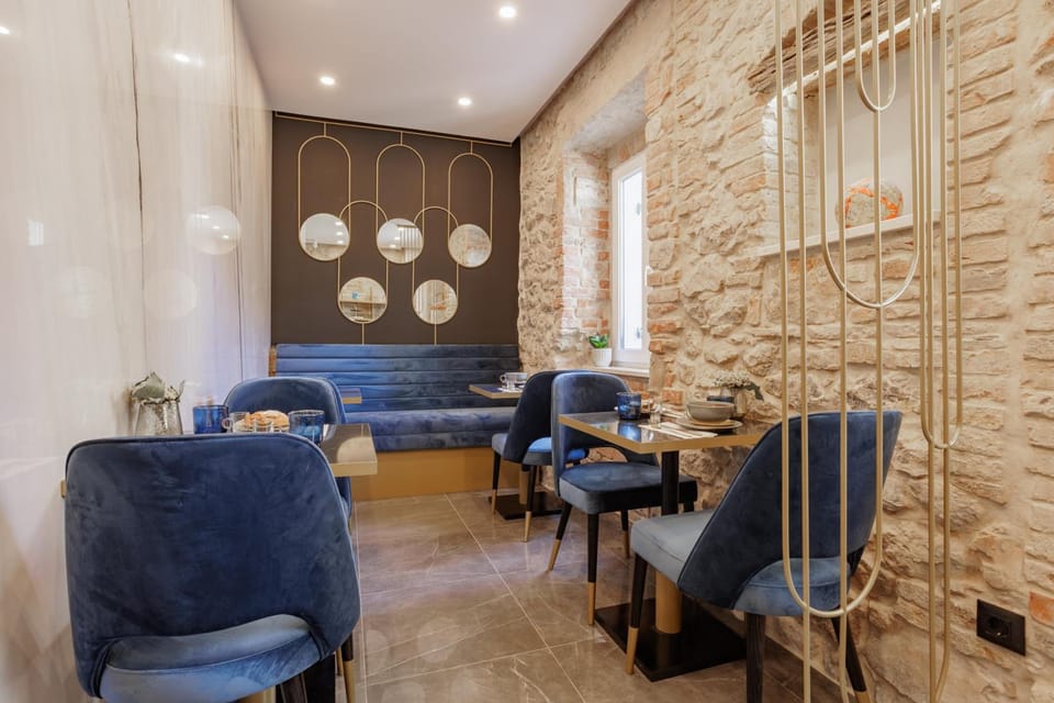 Heritage Rooms Split Olympic Dream Hotel in Split