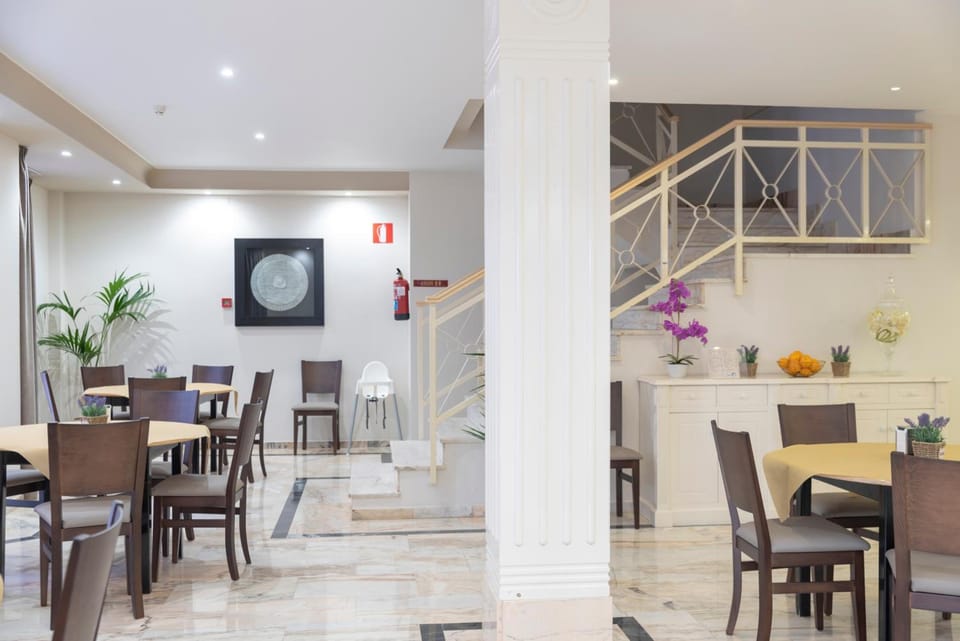 Bar/lounge