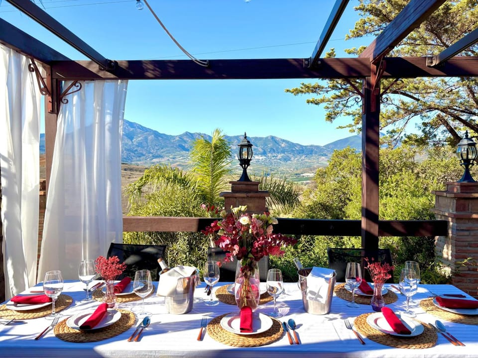 Posada los Cantaros Hotel in Sierra de las Nieves