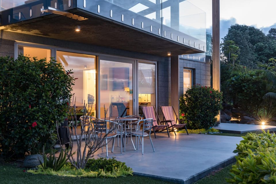 Golden Sand Beachfront, Cable Bay Stays, Cable Bay, Northland Hotel in Northland