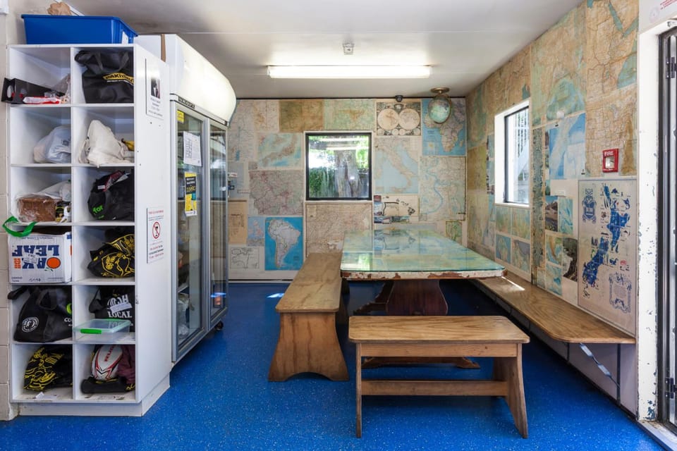 Around The World Backpackers Hostel in Christchurch