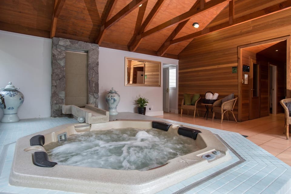 Hot tub