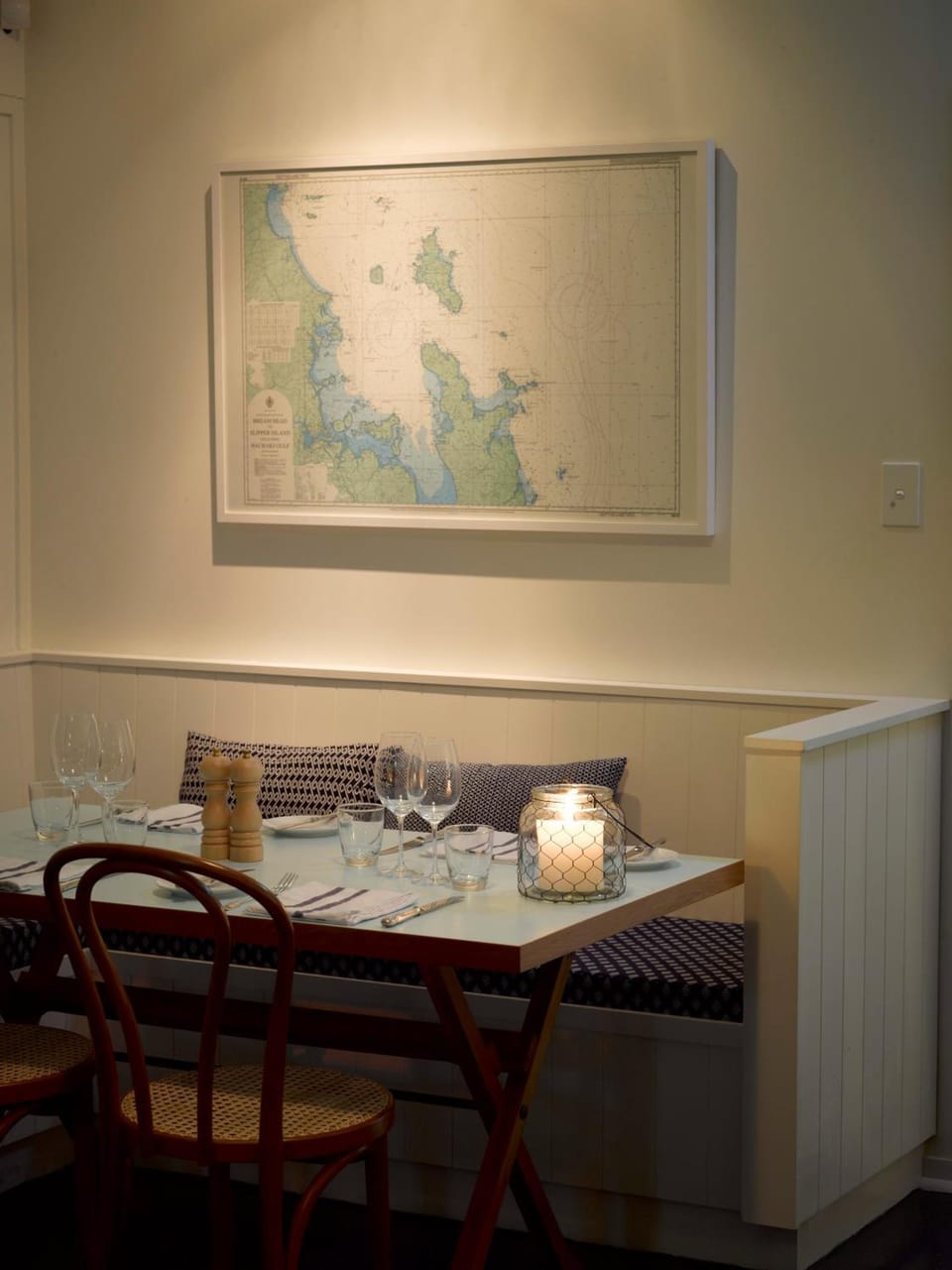 The Oyster Inn Hotel in Auckland Region