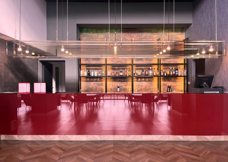 Bar/lounge