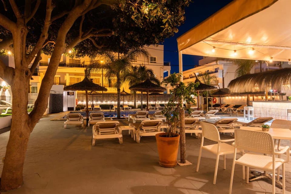 Hotel Chevy & Suites Hotel in Llevant