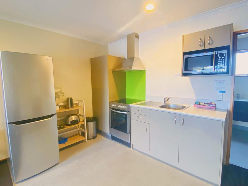 Admiral Court Motel & Apartments Motel in Invercargill