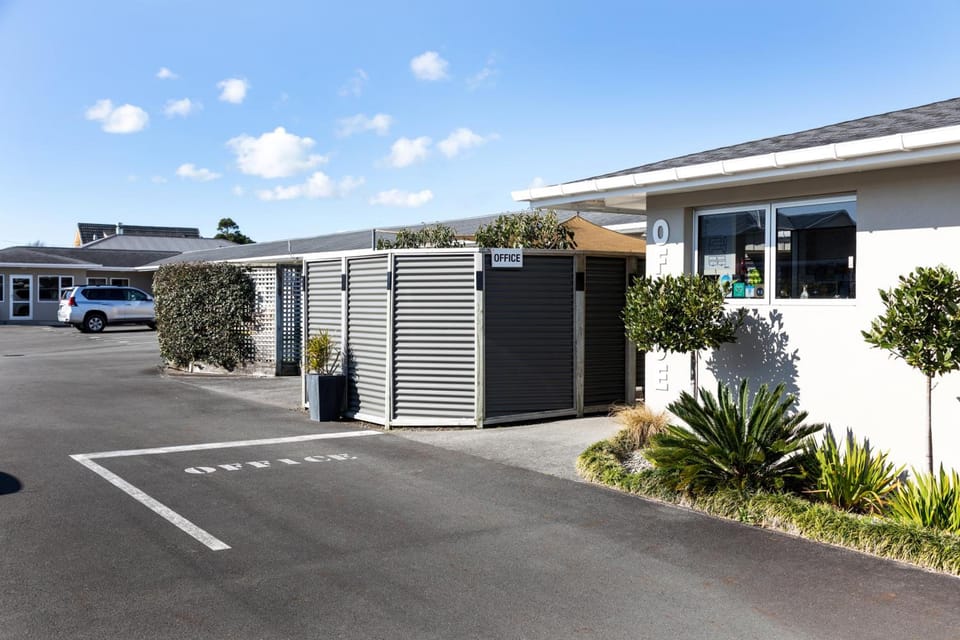 Beach Street Motel Apartments Motel in New Plymouth