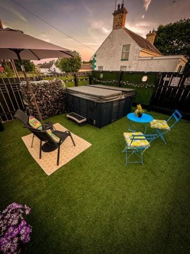 Wee Hoose-Private-Hottub -Romantic Break-Portaferry Hotel in Northern Ireland