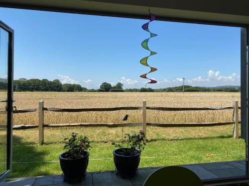 Flint House - Goodwood Events Hotel in Chichester