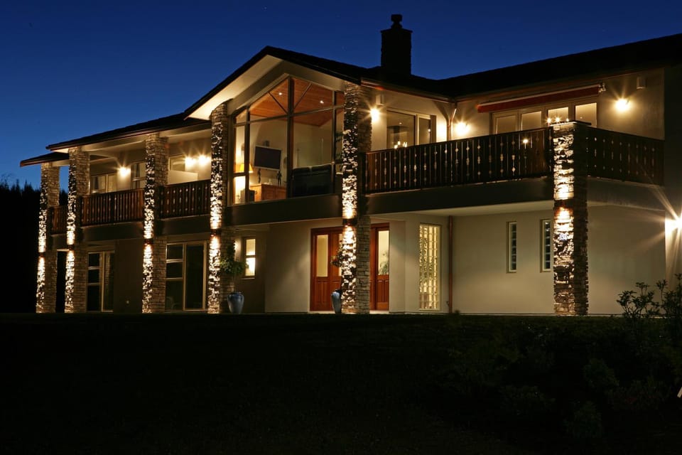 Chalet Eiger Lodge in Taupo