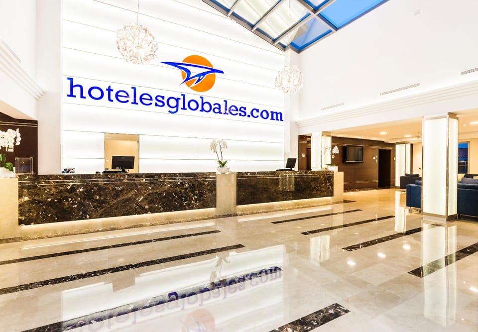Globales Playa Estepona Hotel in Costa del Sol