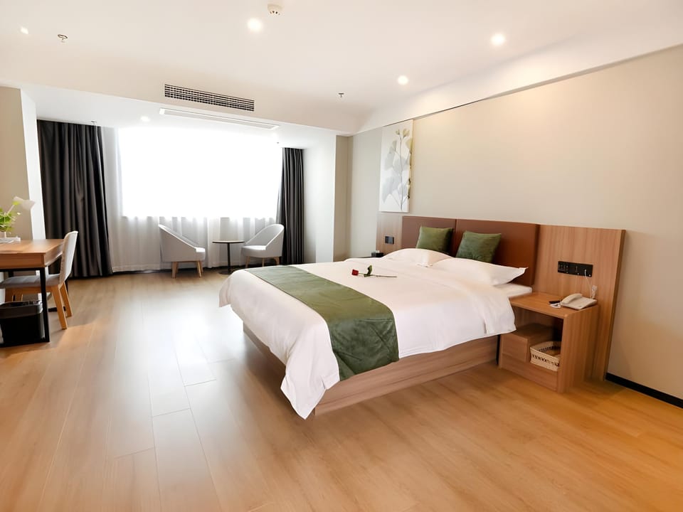 Green Tree Inn Suqian Suyu District Xiaodian Town Santaishan Park Hotel in Jiangsu