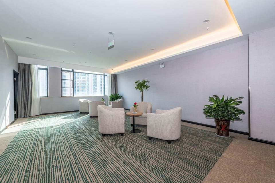 Green Tree Inn Wuhu Fangte Wanyue City Hotel in Nanjing