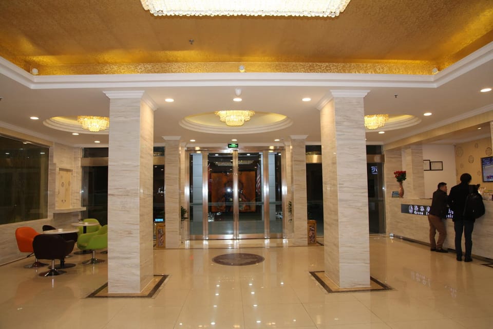 Green Tree Inn Wuxi Chong'an Temple Sanyang Square Metro Station Hotel in Suzhou