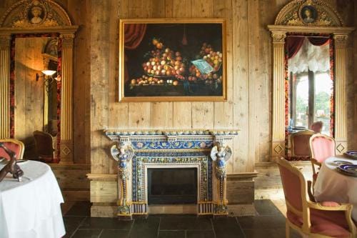 Chalet Euthalia Restaurant & Suites Resort in Liguria