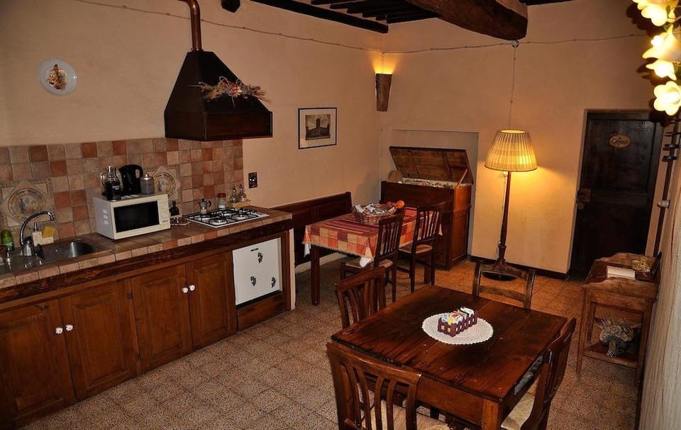 Idolina Guest House Hotel in Montalcino