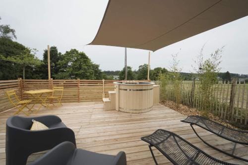 Bulles Odette & Ginette et Tiny House Suzette "Au guet Marais" Etape Insolite Lodge in Wallonia, Belgium