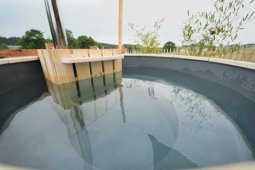 Bulles Odette & Ginette et Tiny House Suzette "Au guet Marais" Etape Insolite Lodge in Wallonia, Belgium