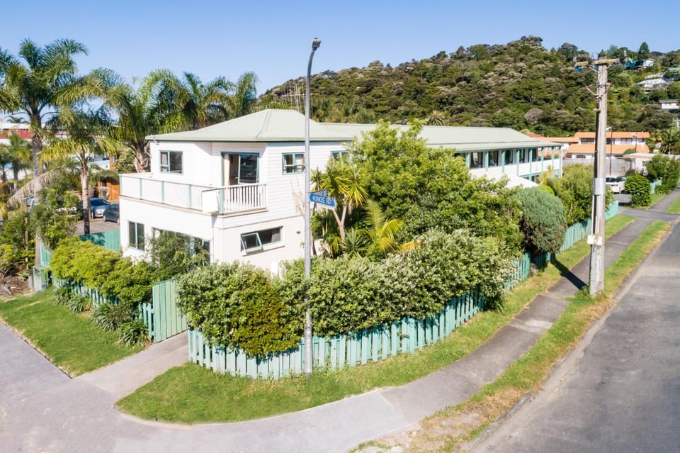Bay of Islands Lodge Lodge in Paihia