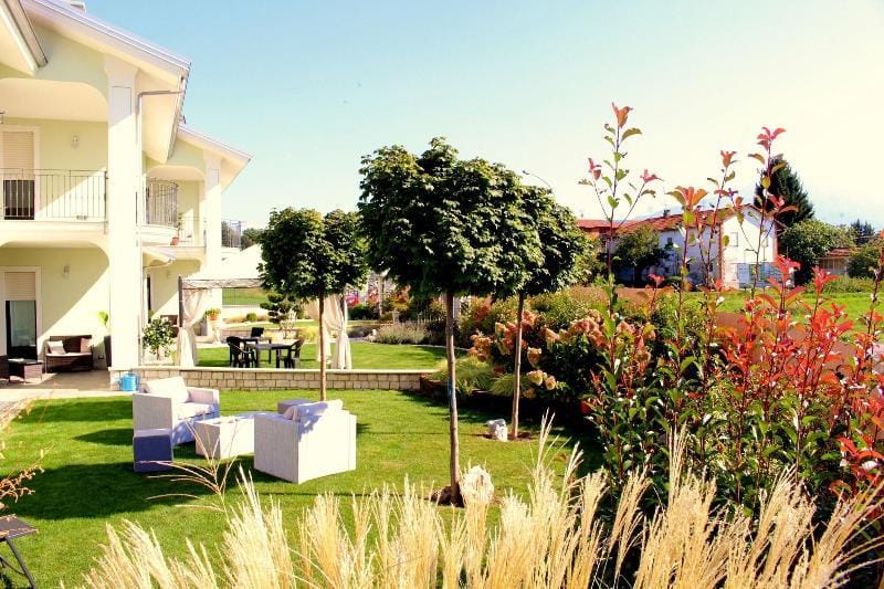Bed&Breakfast EREMES Hotel in Cuneo