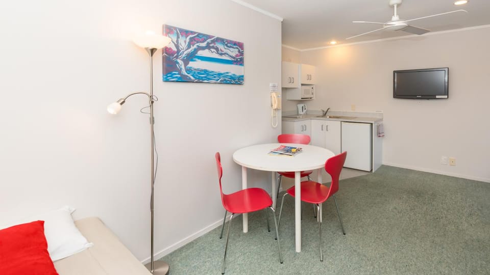 Outrigger Motel Motel in Paihia