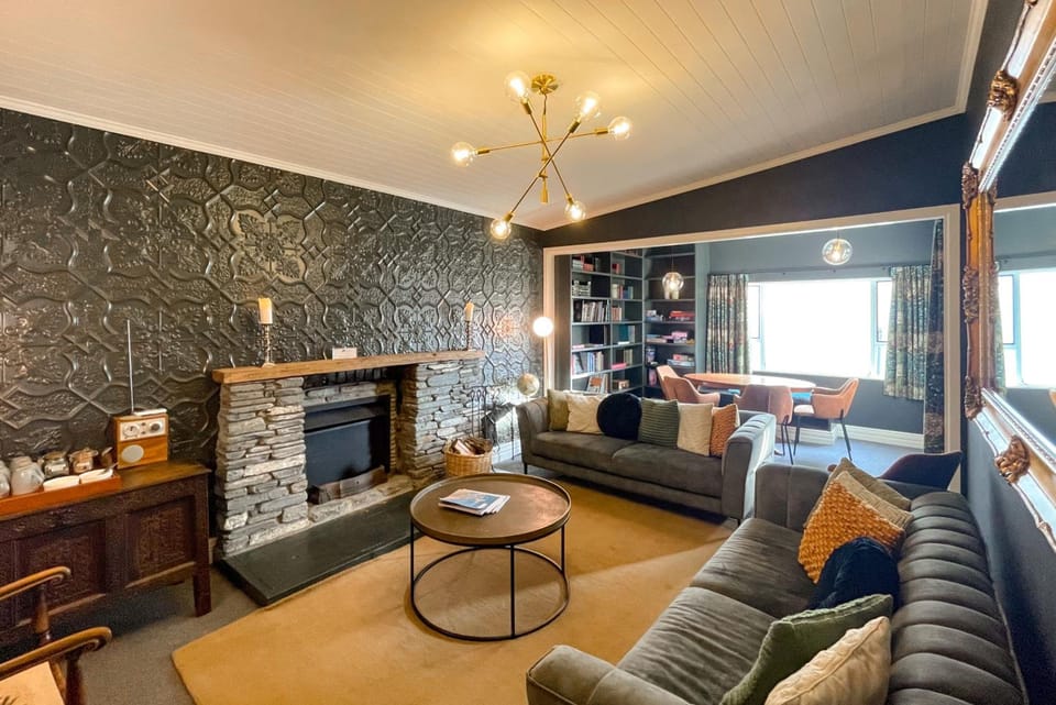 Bar/lounge