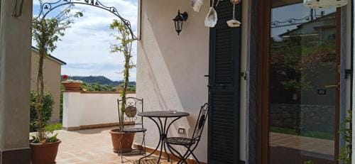 In Vino Veritas Hotel in Province of Massa and Carrara