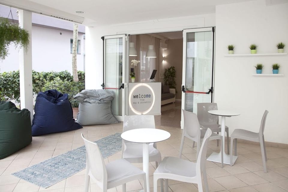 HOTEL PICCADILLY Hotel in Riccione