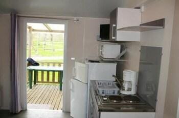 Camping le Rochat Hotel in Centre-Val de Loire