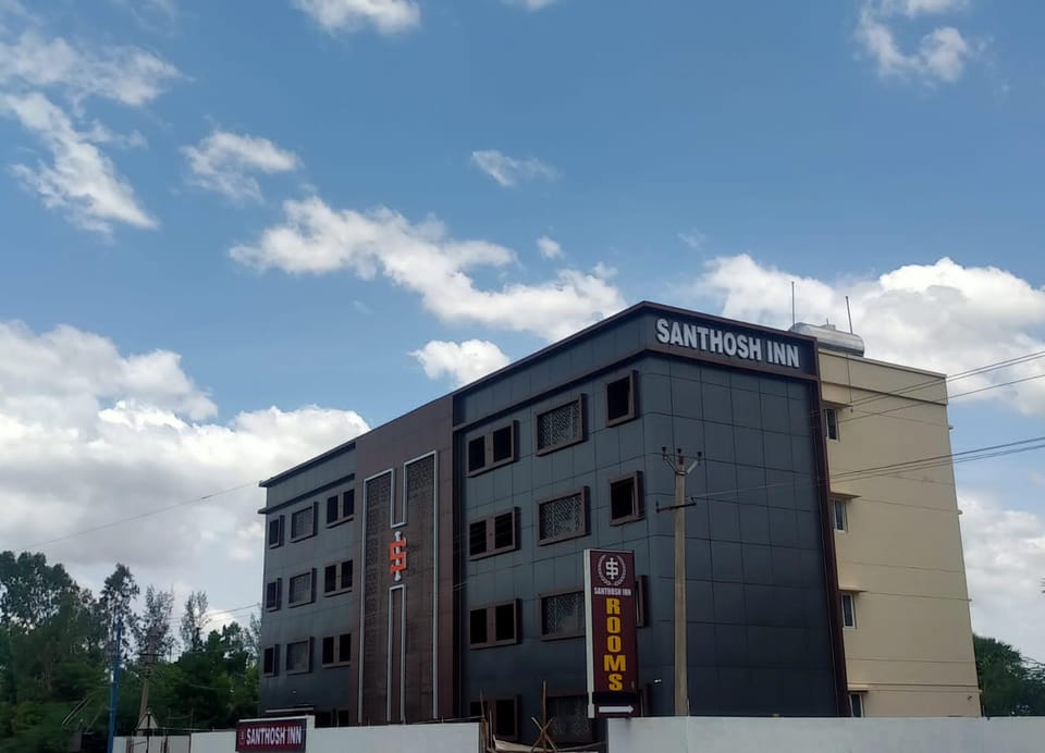 Hotel Santhosh Inn Hotel in Tamil Nadu