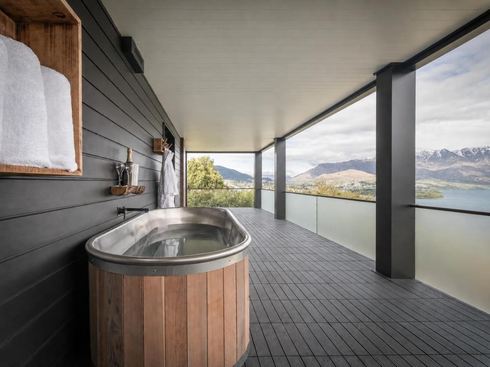 Kamana Lakehouse Hotel in Queenstown