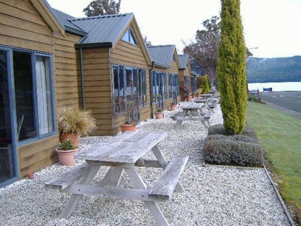 Lakefront Lodge Motel in Te Anau
