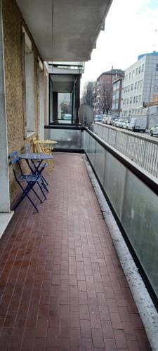 Emmanueli65 fronte clinica per 4 matrimoniale e castello Hotel in Piacenza