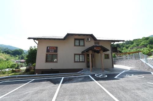 Sobe - Rooms Drvorez Hostel in Federation of Bosnia and Herzegovina