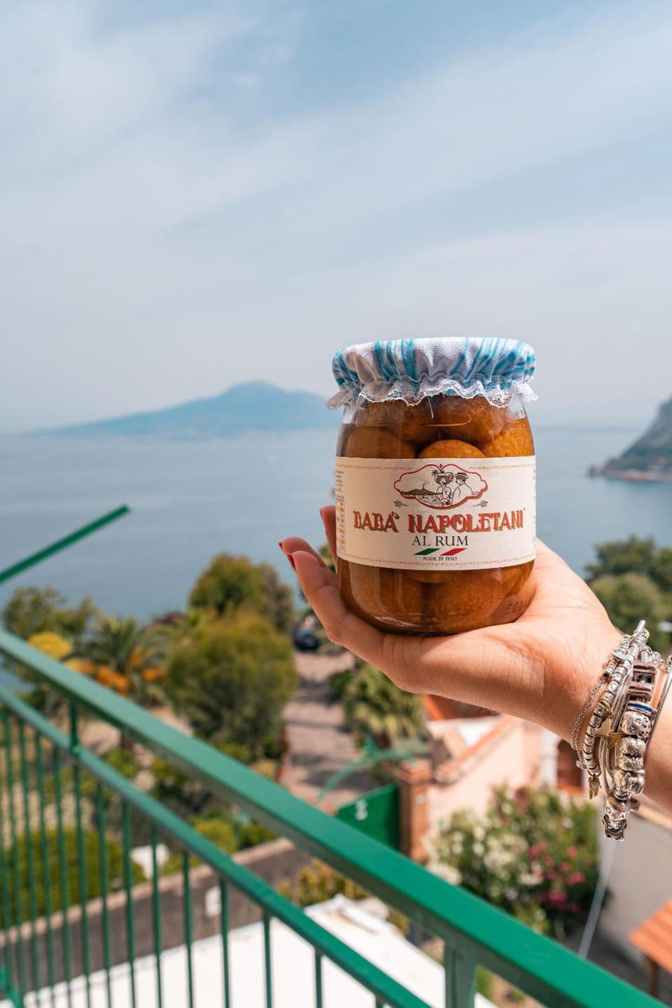 Amazing Sea&Vesuvio View Suite Hotel in Vico Equense