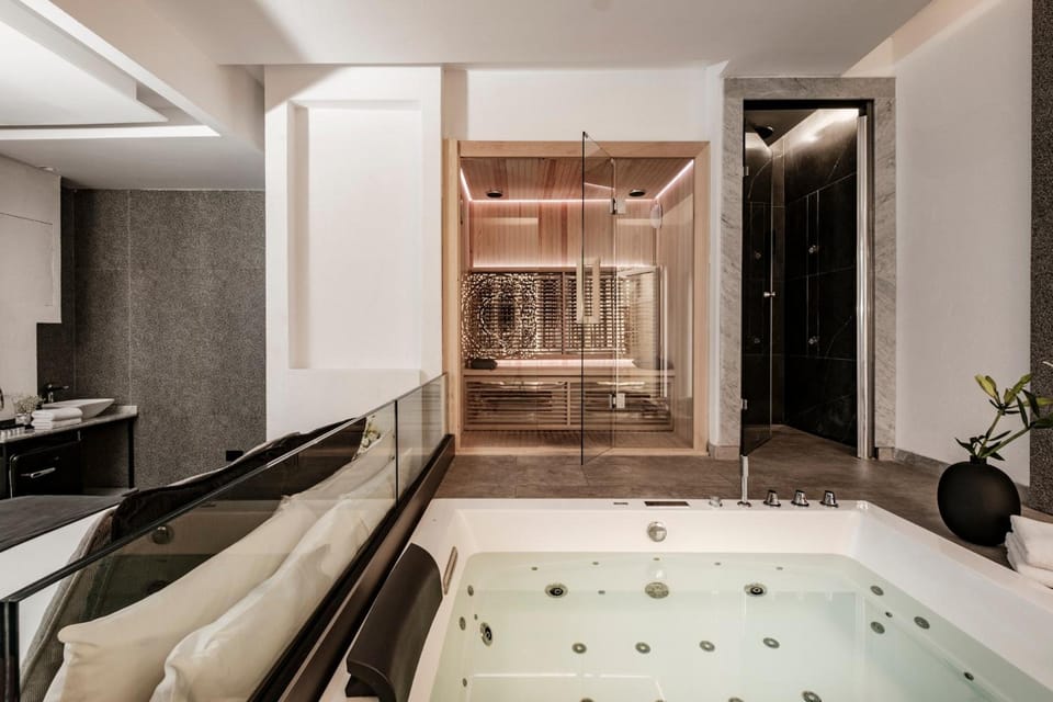 Hot tub