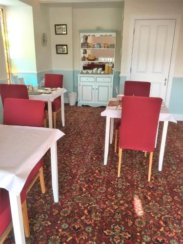 Loggans Lodge Hotel in Hayle