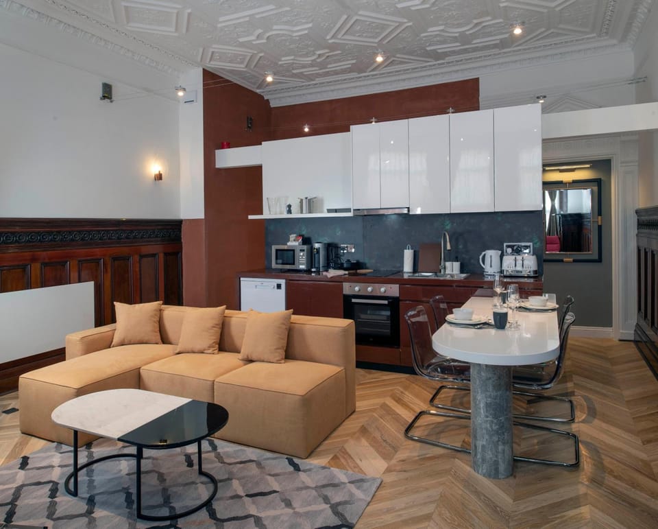 Trueman Court Luxury Serviced Apartments Apartment hotel in Liverpool
