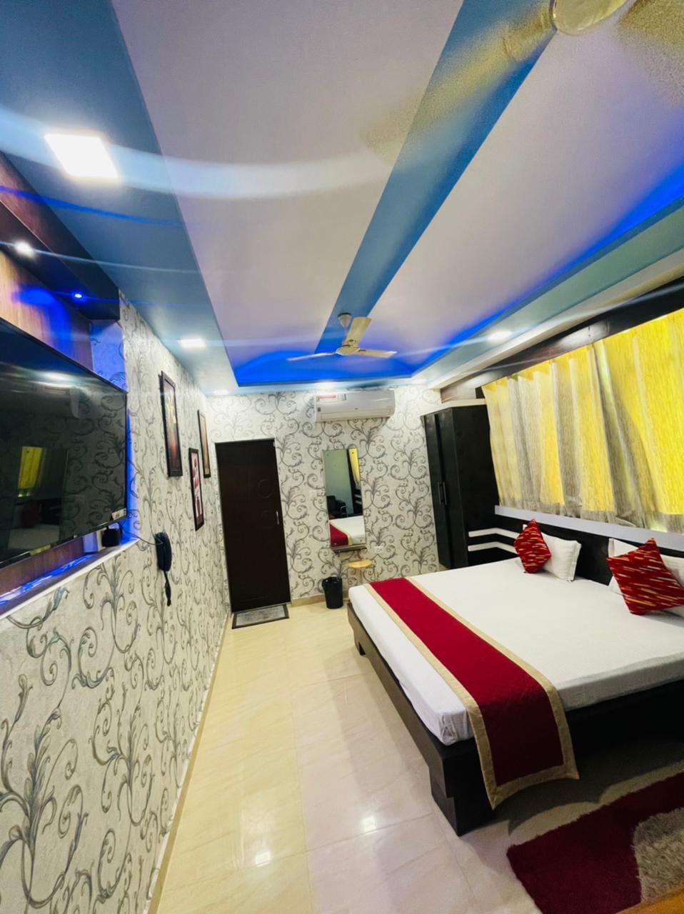 HOTEL ROYAL ORBIT Hotel in Lucknow