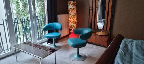 Logies La Chevre Folle - Lodging & Cooking in Style with Shared Kitchen Hotel in Ostend