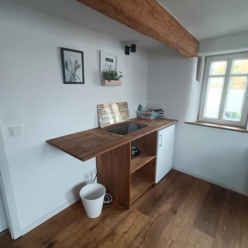 Apartments & moblierte Zimmer in Kahl am Main, kontaktloser Self Check-in, W-Lan, Schreibtisch, Dusc Hotel in Hesse