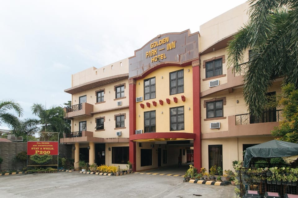 RedDoorz @ Golden Park Inn La Union Hotel in La Union