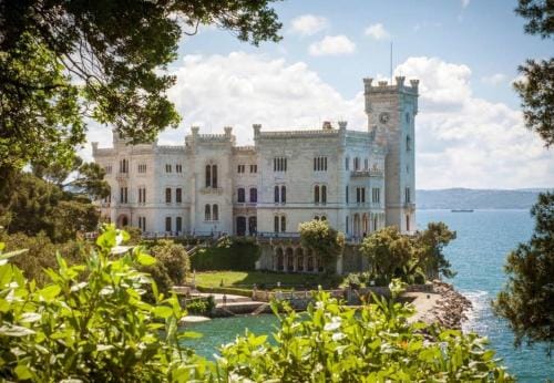 Residence Montanelli Hotel in Trieste