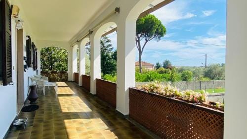 Villa Flora Affittacamere Hotel in Carrara